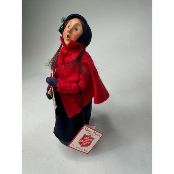 Byers' Choice 1995 Salvation Army Caroler Girl with War Cries Newspapers Bright - Picture 4 of 16